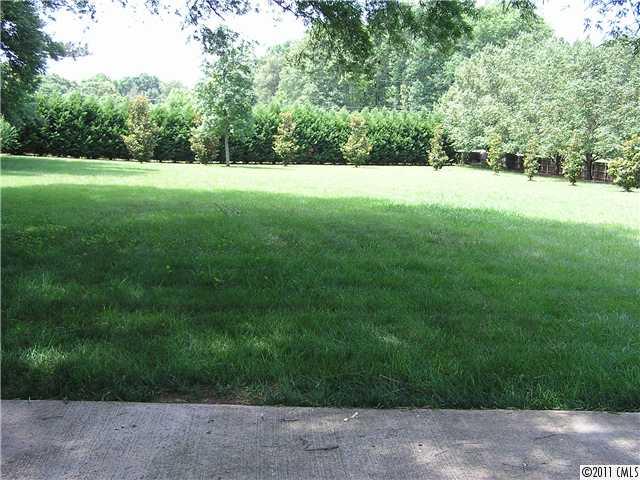 8630 Ira Flowe Road Charlotte, NC 28227 - Photo 2 of 16 Gallery Image 2