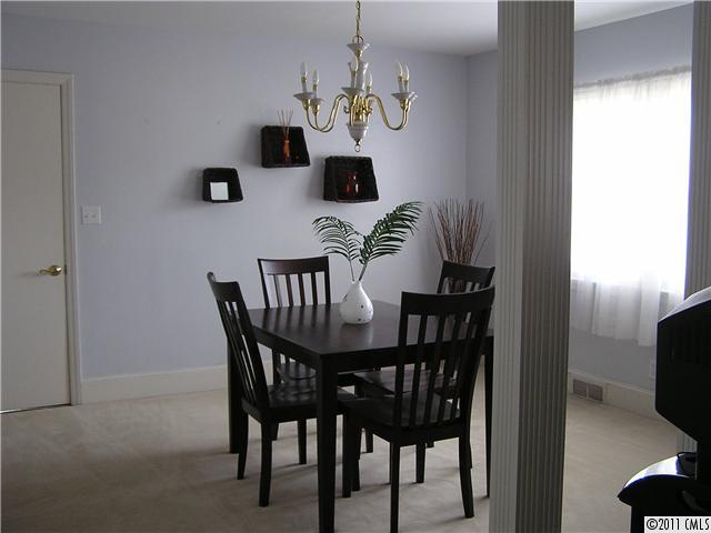 8630 Ira Flowe Road Charlotte, NC 28227 - Photo 12 of 16 Gallery Image 12