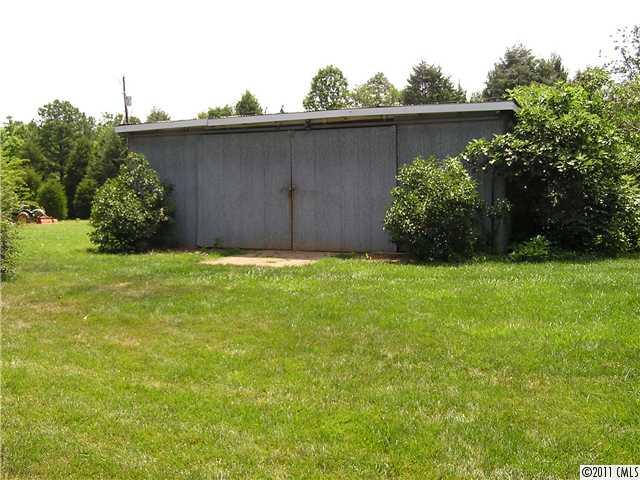 8630 Ira Flowe Road Charlotte, NC 28227 - Photo 8 of 16 Gallery Image 8