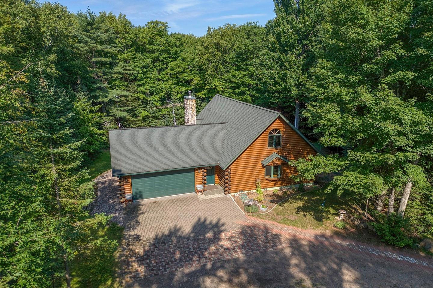 9237 Hemlock Row Road Presque Isle, WI 54557 - Photo 4 of 38 Gallery Image 4