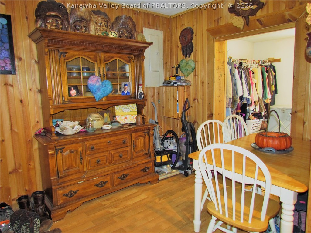 170 Maple Run Road Looneyville, WV 25259 - Photo 8 of 15 Gallery Image 8