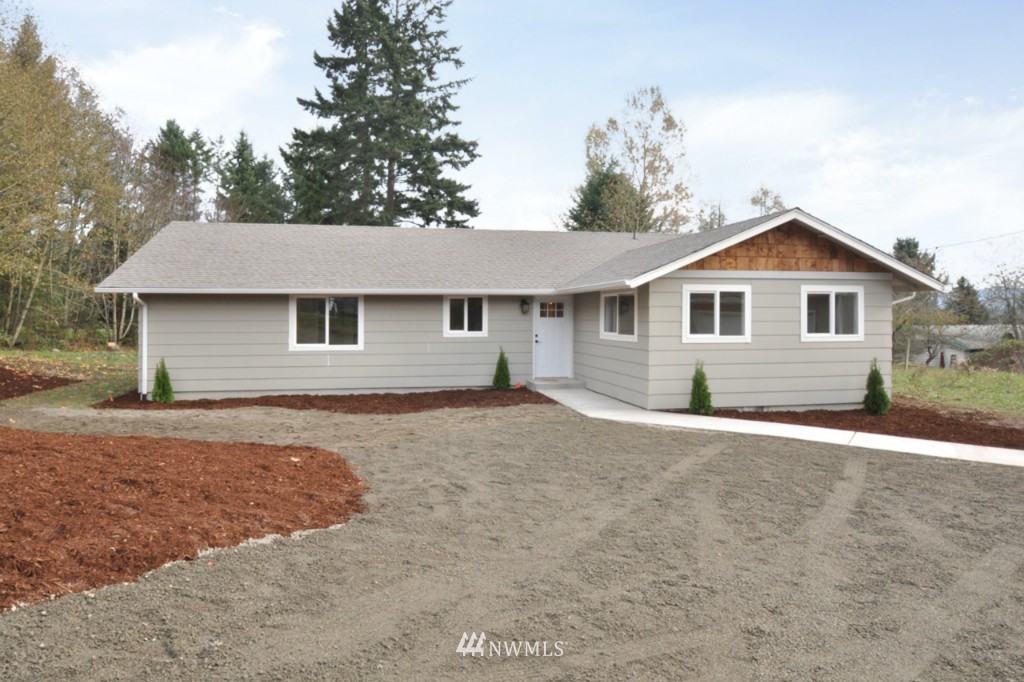 27611 Webster Road East Graham, WA 98338 - Photo 2 of 25