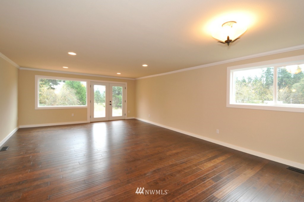 27611 Webster Road East Graham, WA 98338 - Photo 9 of 25
