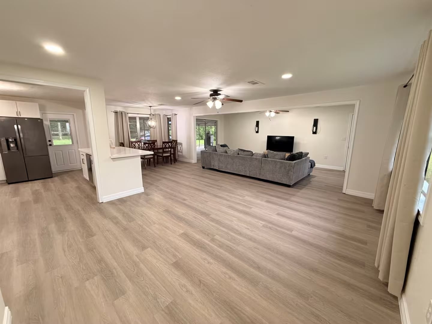 7035 Hurley Drive Beaumont, TX 77708 - Photo 9 of 26