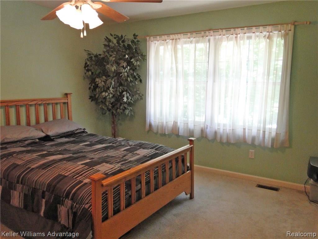 3872 Mason Road Howell, MI 48843 - Photo 6 of 21 Master Bedroom 1.jpg