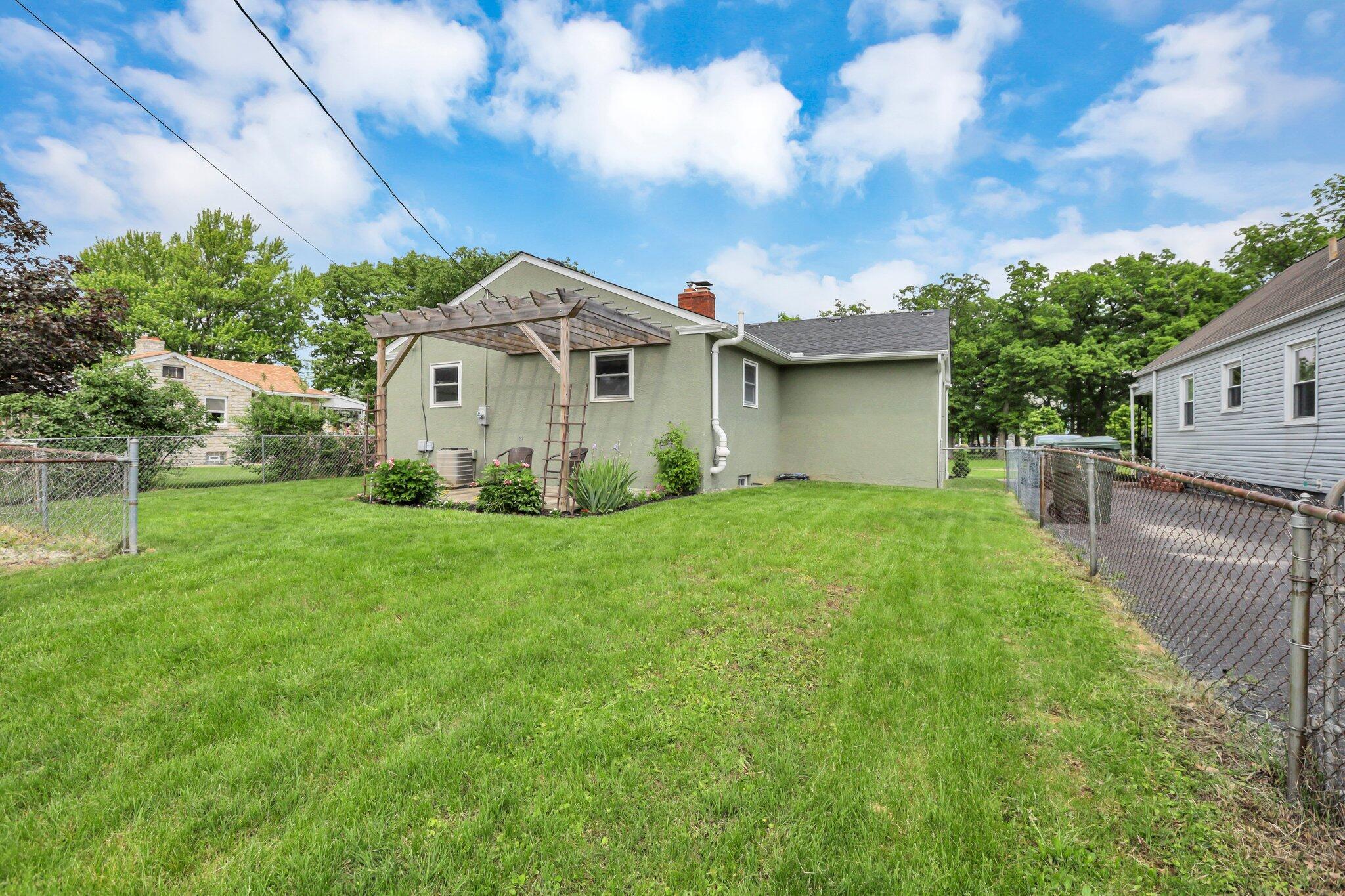 401 Demorest Road Columbus, OH 43204 - Photo 14 of 28 31-web-or-mls-IMG_6698
