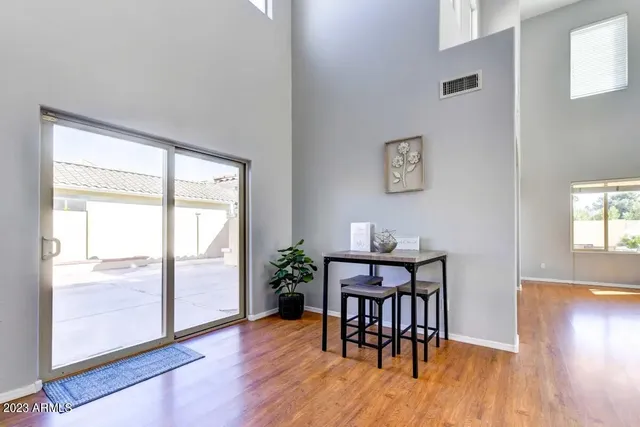 $3,200 | 153 North Greenwood, Mesa, AZ 85207