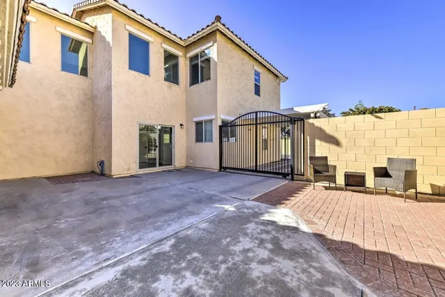 $3,200 | 153 North Greenwood, Mesa, AZ 85207