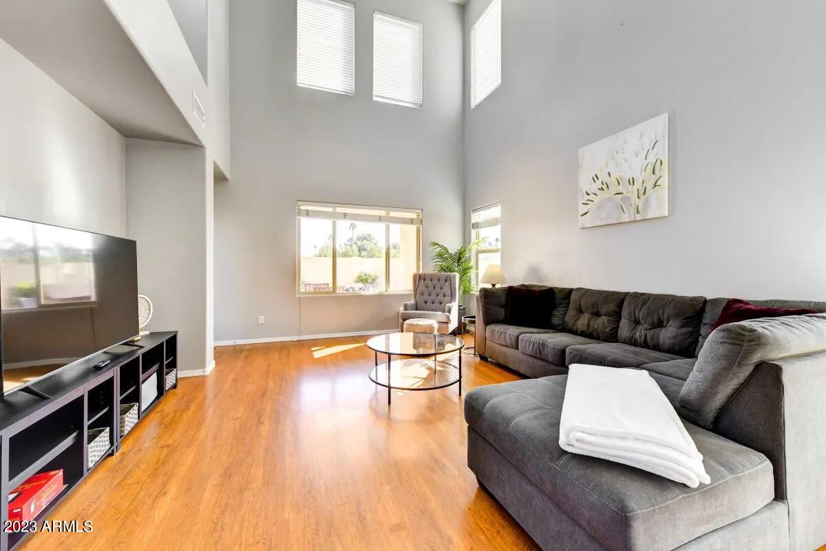 153 North Greenwood Mesa, AZ 85207 - Photo 5 of 27 153 N Greenwood living area