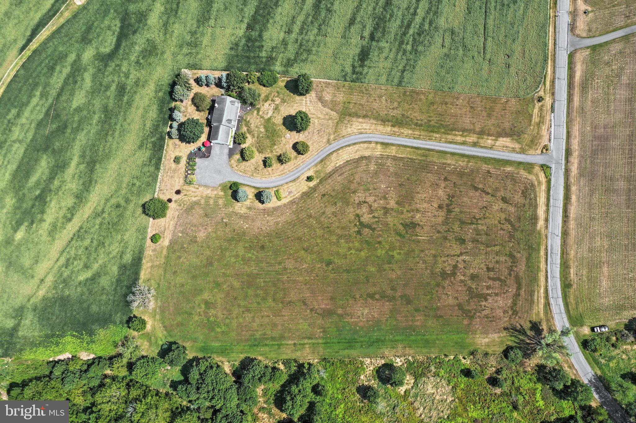 275 Schriver Road Gettysburg, PA 17325 - Photo 2 of 47