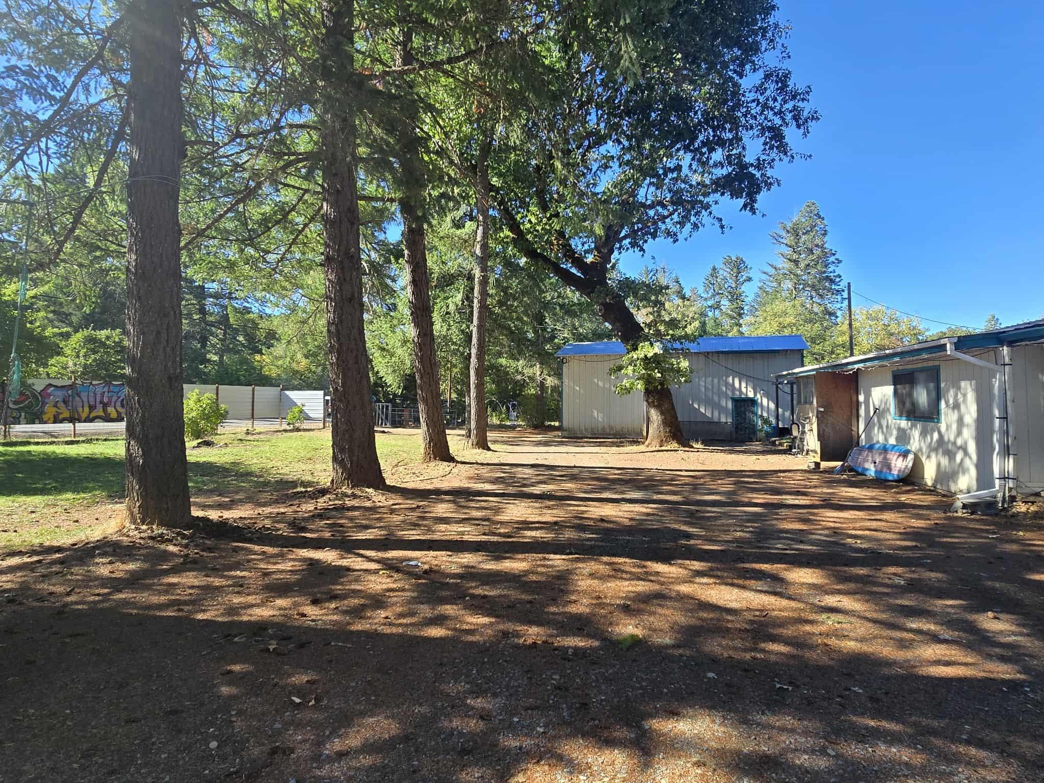 2584 Rockydale Road Cave Junction, OR 97523 - Photo 11 of 13 2584 16