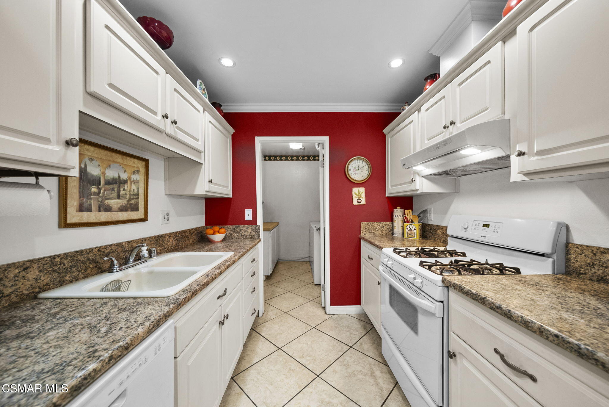 6505 Penn Street, Unit A Moorpark, CA 93021 - Photo 15 of 32 15
