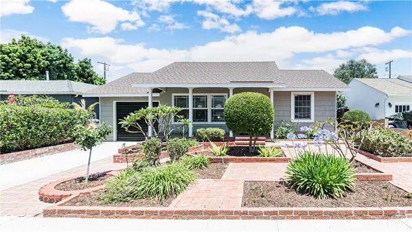 $1,130,000 | 5449 East Fairbrook Street, Long Beach, CA 90815