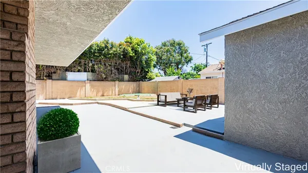 $1,130,000 | 5449 East Fairbrook Street, Long Beach, CA 90815
