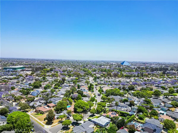 $1,130,000 | 5449 East Fairbrook Street, Long Beach, CA 90815