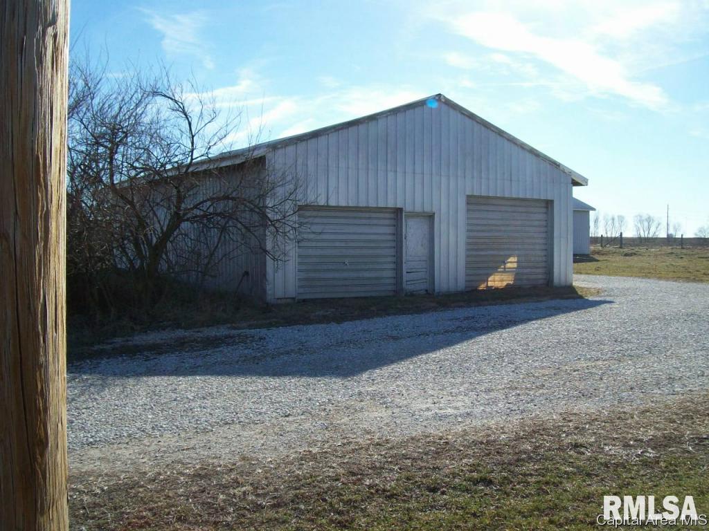 1247 Clay Hollow Road Winchester, IL 62694 - Photo 15 of 20