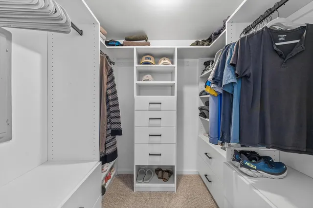 $489,000 | 701 Country Club Drive, Unit E, Fontana, WI 53125