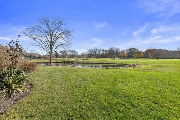 $445,000 | 701 Country Club Drive, Unit E, Fontana, WI 53125