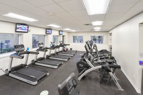 $445,000 | 701 Country Club Drive, Unit E, Fontana, WI 53125