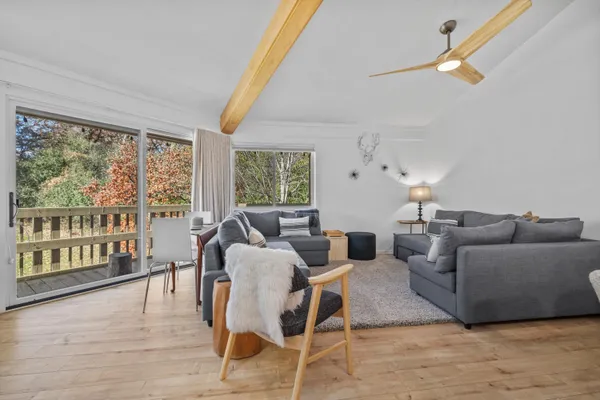 $445,000 | 701 Country Club Drive, Unit E, Fontana, WI 53125