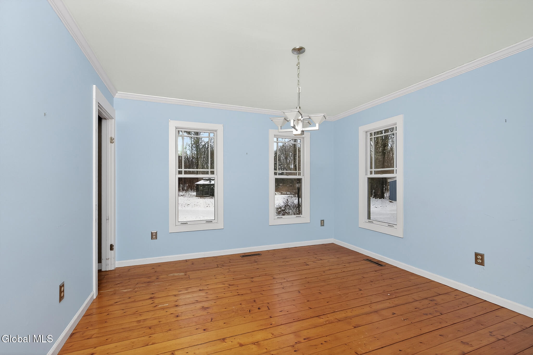 148 Appleton Road Clifton Park, NY 12148 - Photo 18 of 72 027-148-Appleton-Road-Rexford-NY-12148