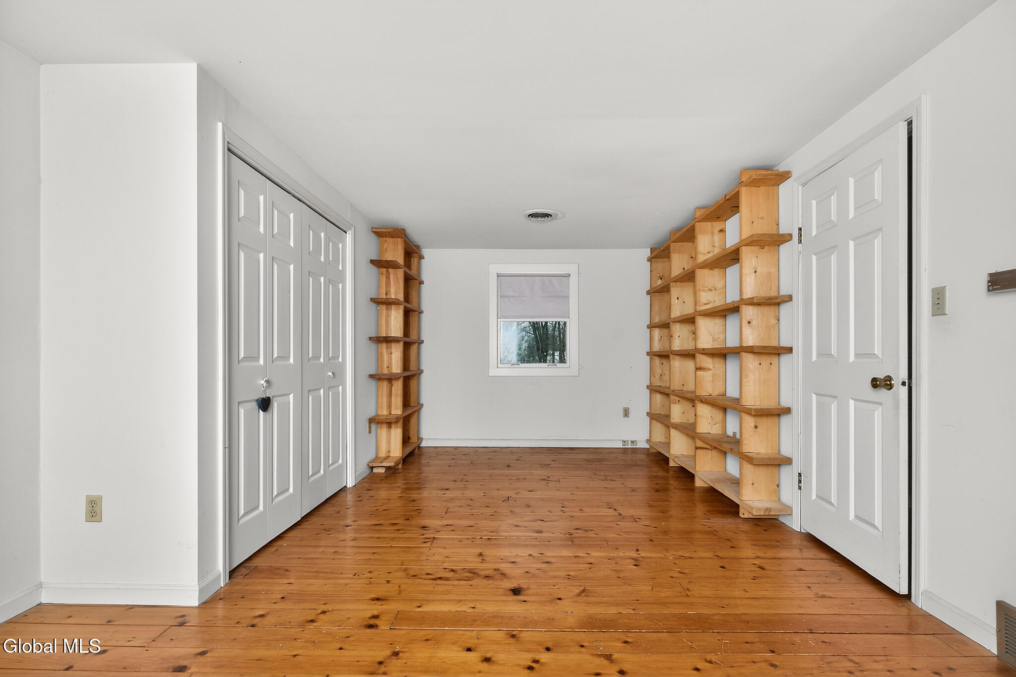 148 Appleton Road Clifton Park, NY 12148 - Photo 52 of 72 061-148-Appleton-Road-Rexford-NY-12148