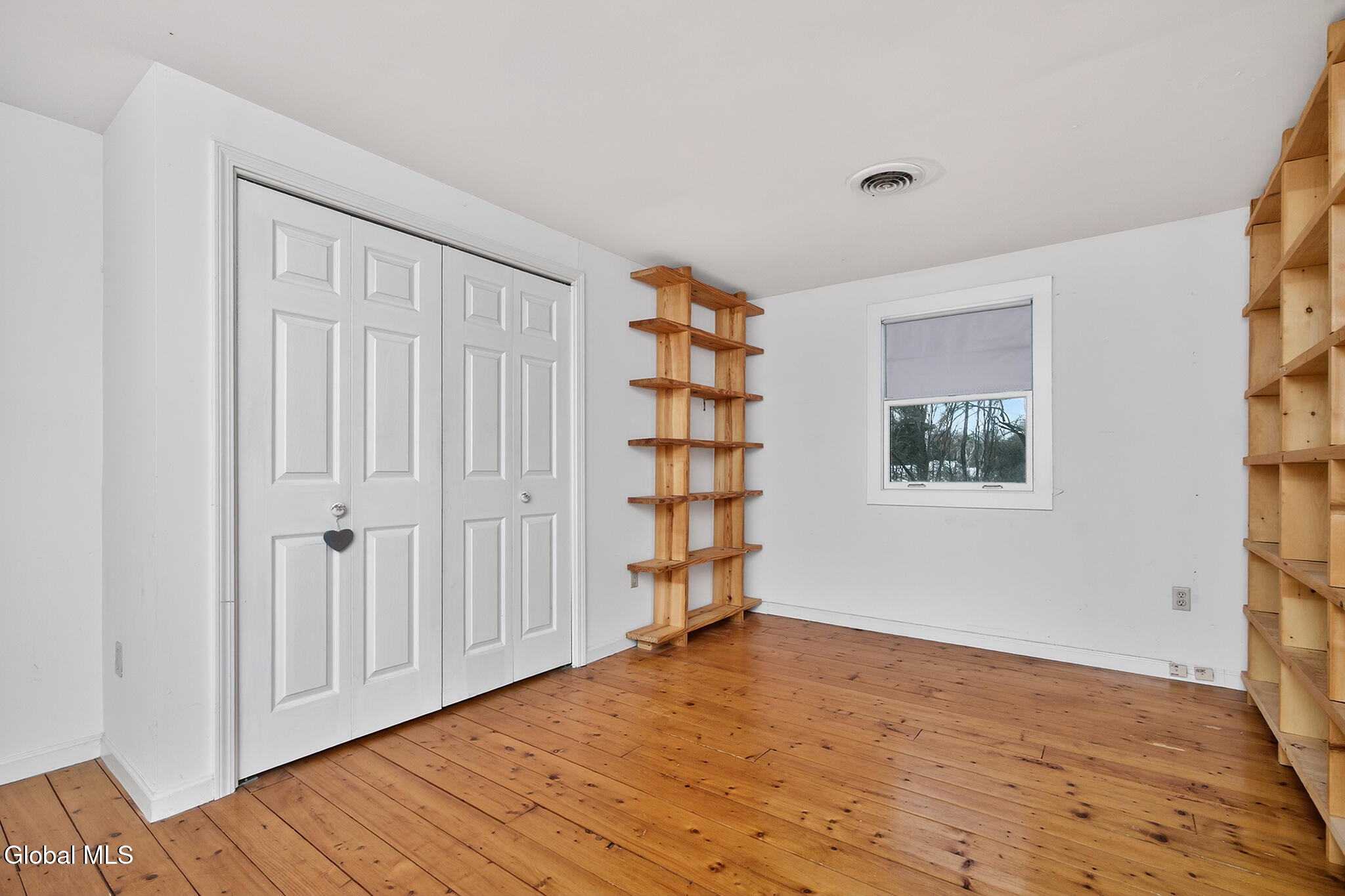 148 Appleton Road Clifton Park, NY 12148 - Photo 53 of 72 062-148-Appleton-Road-Rexford-NY-12148