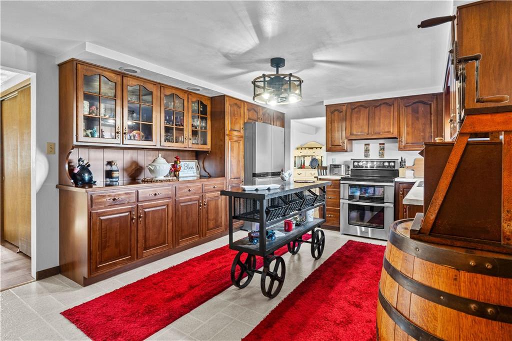 248 Camp Drive Windber, PA 15963 - Photo 11 of 36