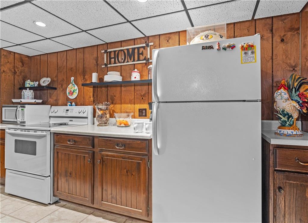 248 Camp Drive Windber, PA 15963 - Photo 18 of 36