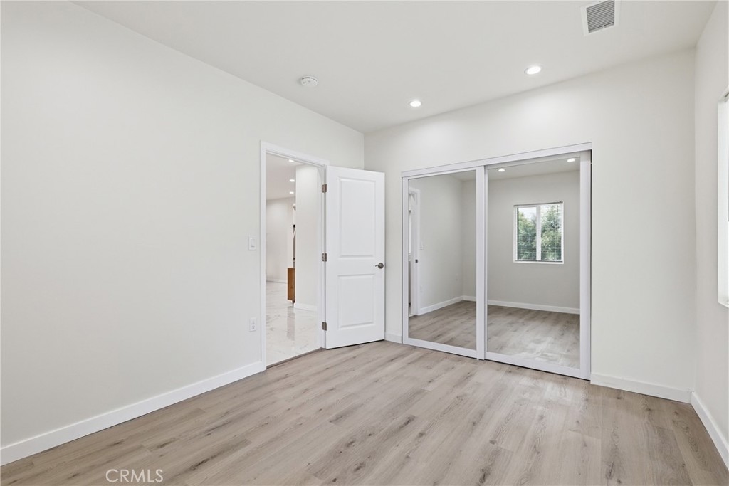 10012 Plainview Avenue Tujunga, CA 91042 - Photo 21 of 39