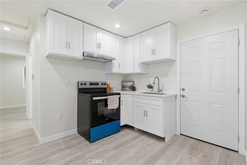 10012 Plainview Avenue Tujunga, CA 91042 - Photo 26 of 39 ADU kitchen