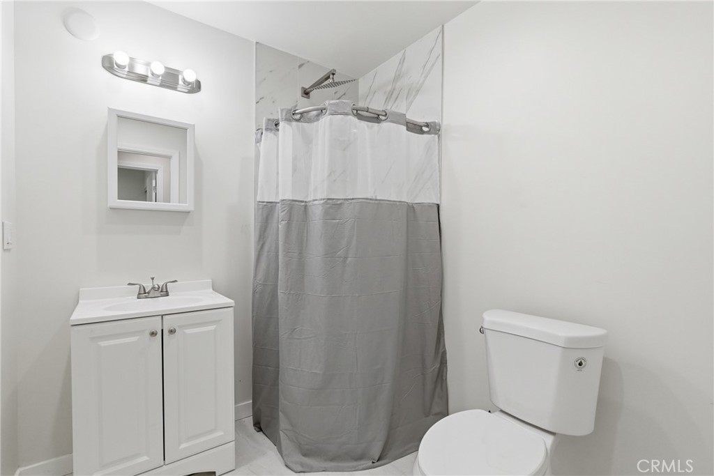 10012 Plainview Avenue Tujunga, CA 91042 - Photo 34 of 39 ADU Bathroom 2