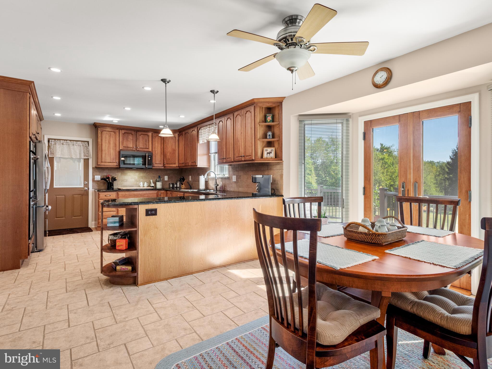 116 Cedar Knoll Road Coatesville, PA 19320 - Photo 10 of 35 Bright, open cook's delight! Natural light !
