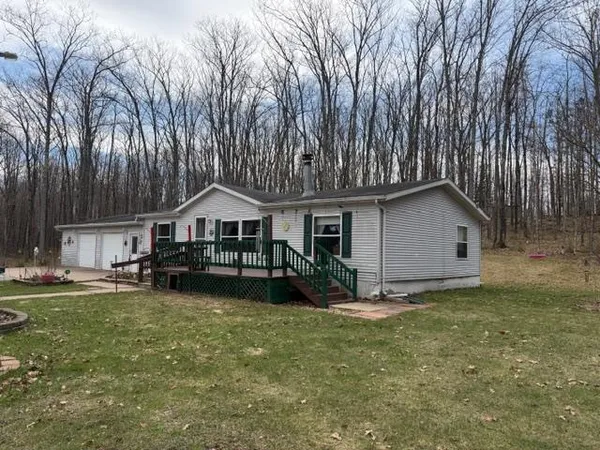 $185,000 | W5970 Steffen Lane, Pembine, WI 54156