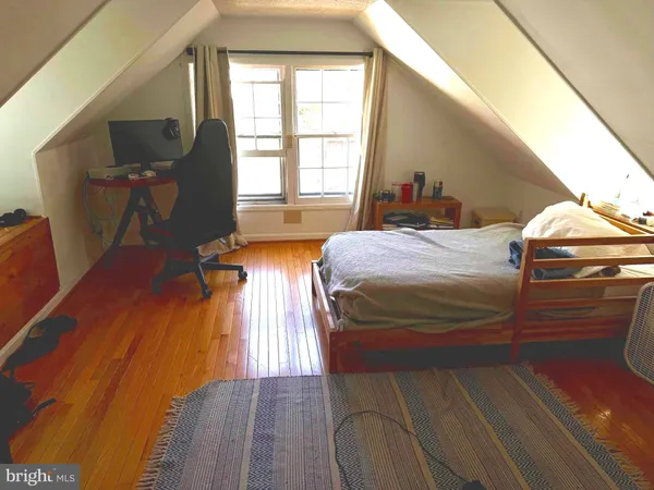 $4,400 | 2101 North Nottingham Street, Arlington, VA 22205