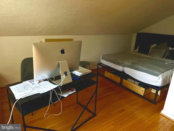 $4,400 | 2101 North Nottingham Street, Arlington, VA 22205