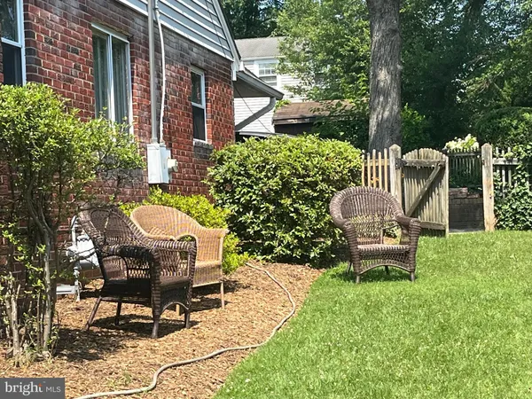 $4,400 | 2101 North Nottingham Street, Arlington, VA 22205