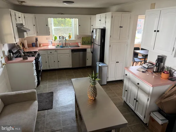 $4,400 | 2101 North Nottingham Street, Arlington, VA 22205