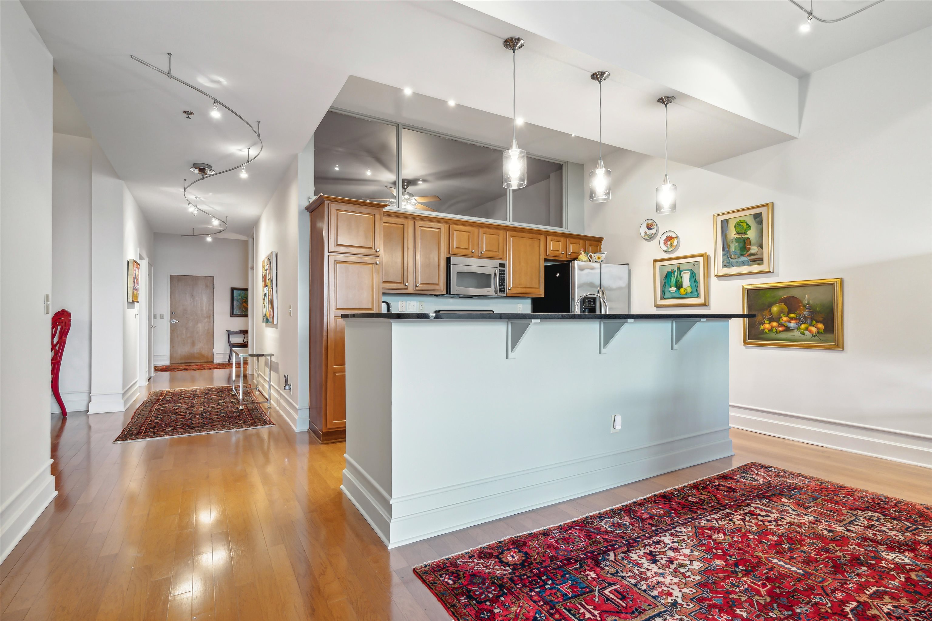 648 Riverside Drive, Unit 320 Memphis, TN 38103 - Photo 11 of 39 Gallery Image 11