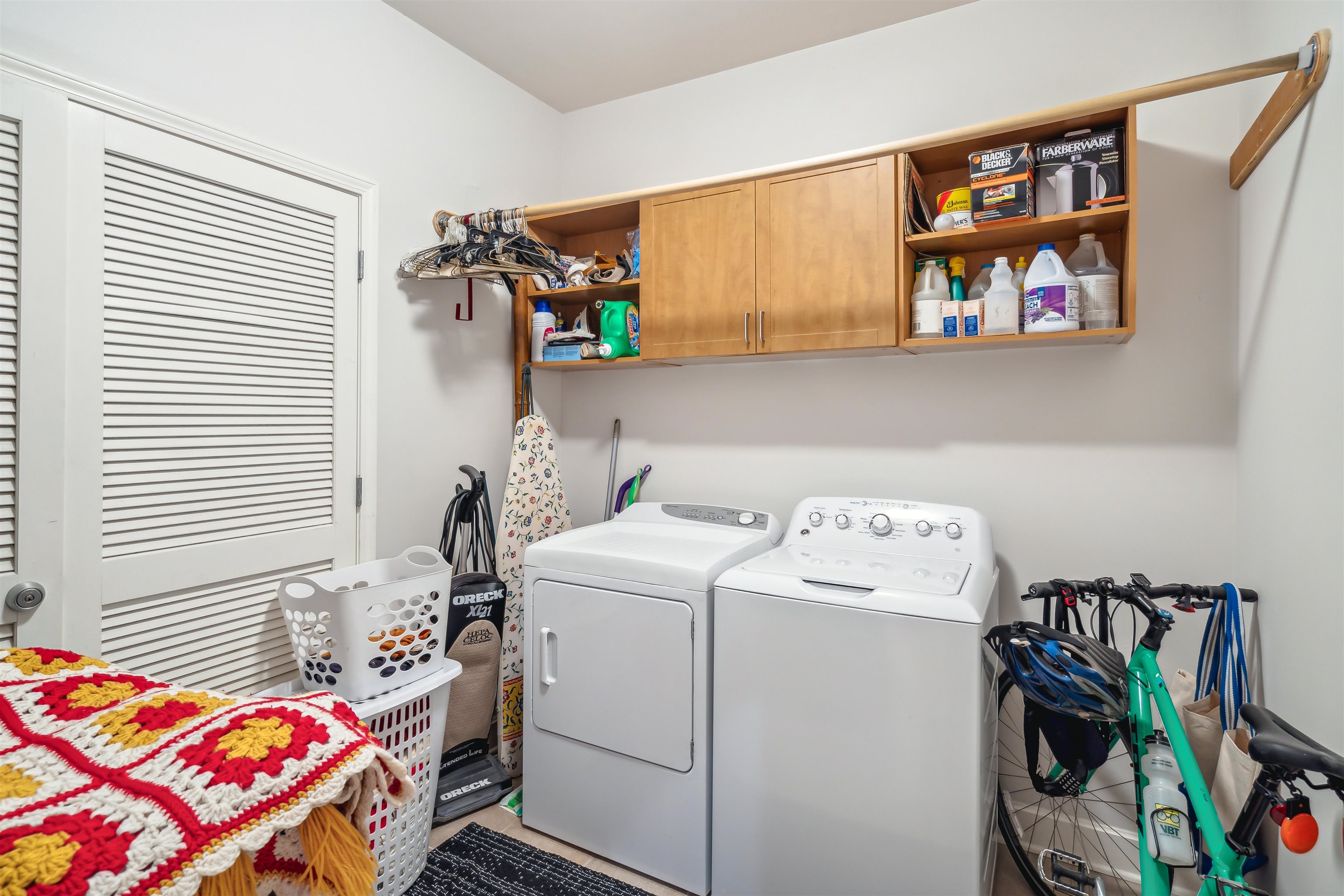 648 Riverside Drive, Unit 320 Memphis, TN 38103 - Photo 29 of 39 Spacious in unit laundry room