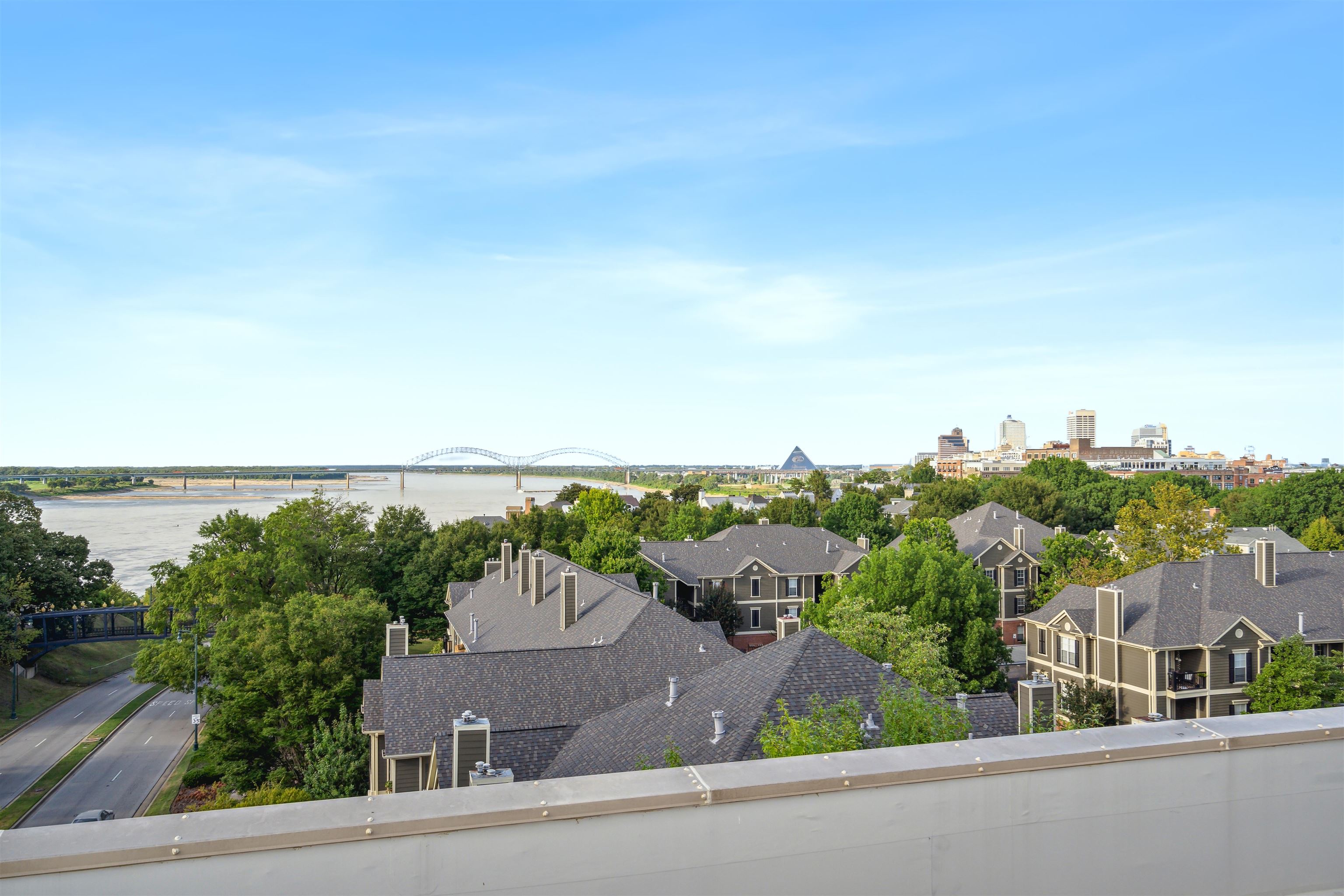 648 Riverside Drive, Unit 320 Memphis, TN 38103 - Photo 36 of 39 Gallery Image 36