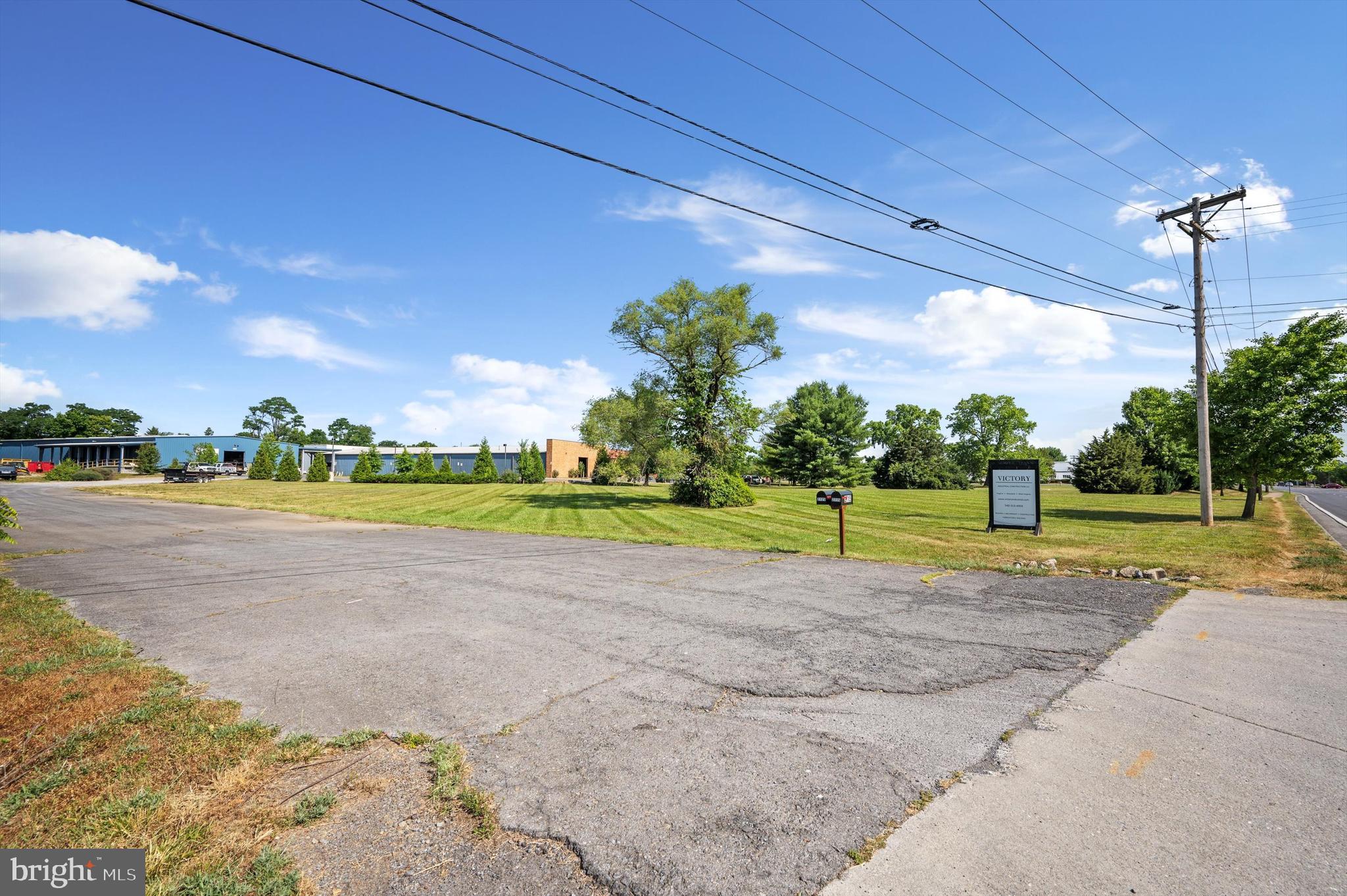 2725 South Pleasant Valley Road Winchester, VA 22601 - Photo 8 of 11 a view of a volley ball court