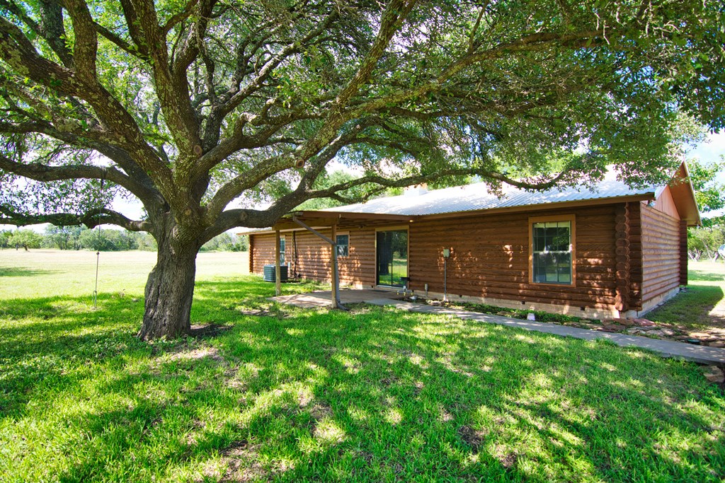 77 East E Highway Rochelle, TX 76872 - Photo 32 of 36