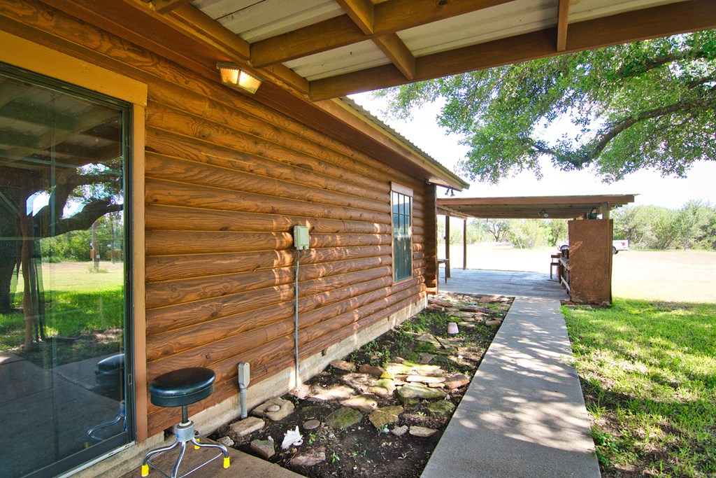 77 East E Highway Rochelle, TX 76872 - Photo 33 of 36