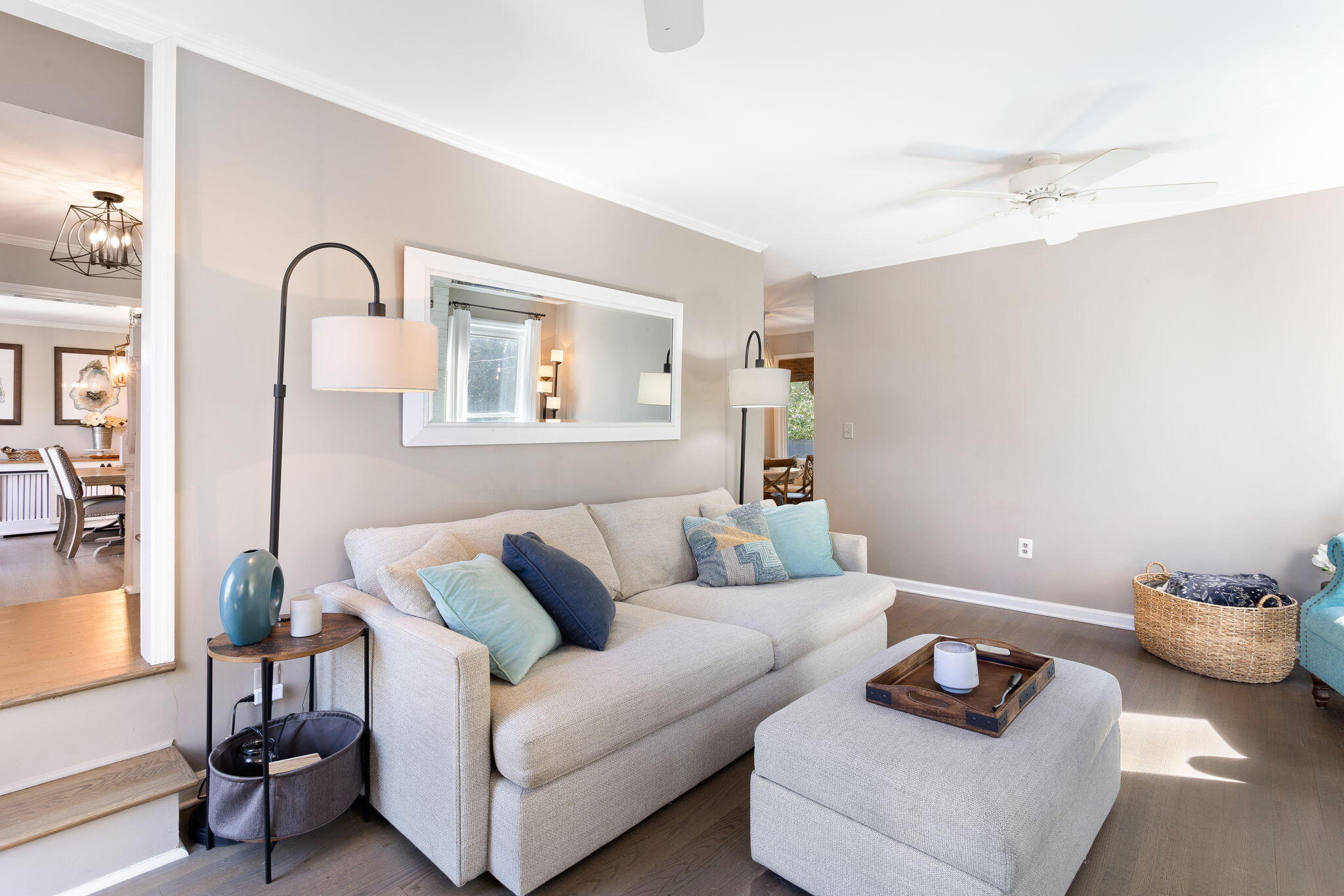 932 Richter Way Mount Pleasant, SC 29464 - Photo 13 of 38 Living room