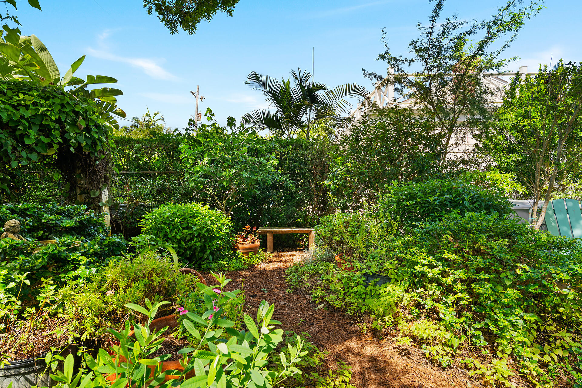 344 Valley Forge Road West Palm Beach, FL 33405 - Photo 20 of 34 344-VALLEY-FORGE-RD-33405-049