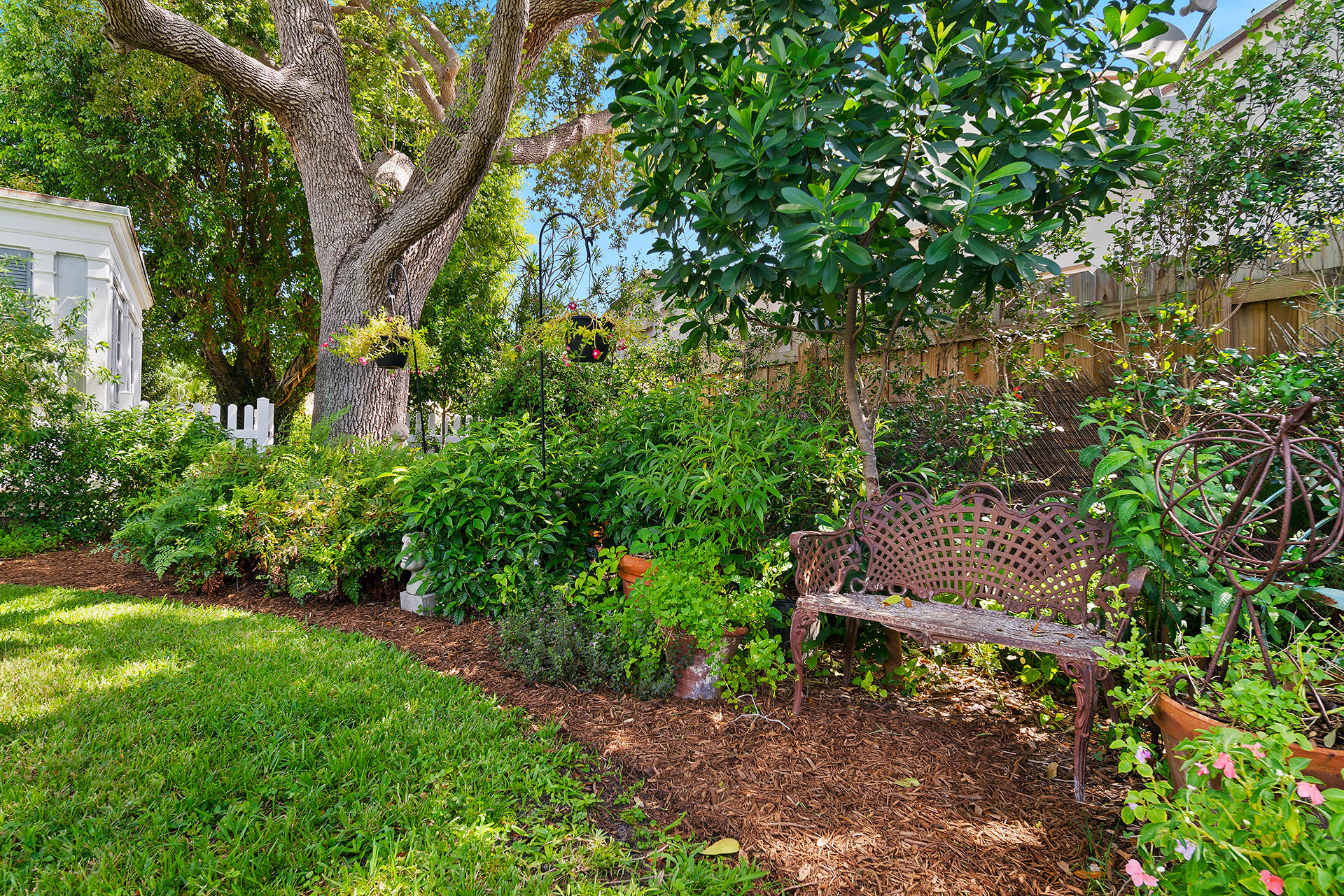 344 Valley Forge Road West Palm Beach, FL 33405 - Photo 21 of 34 344-VALLEY-FORGE-RD-33405-056