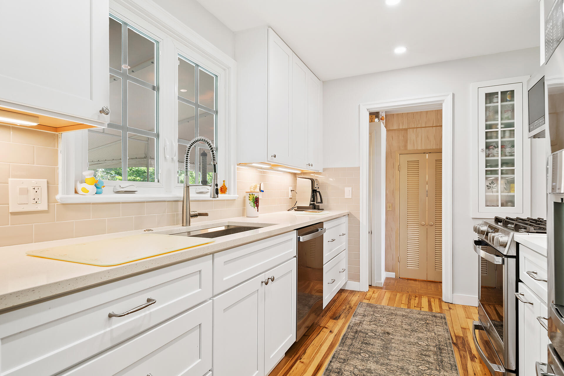 344 Valley Forge Road West Palm Beach, FL 33405 - Photo 9 of 34 344-VALLEY-FORGE-RD-33405-027