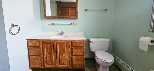 $209,900 | 126 East 4th Street, Mount Carmel, IL 62863