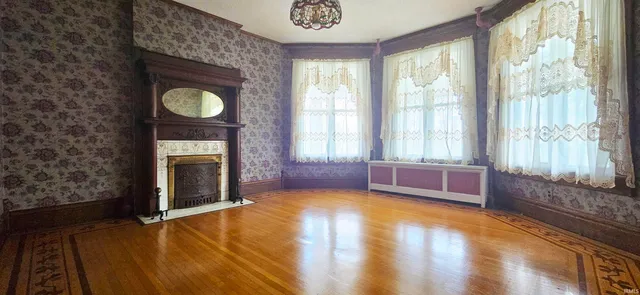 $209,900 | 126 East 4th Street, Mount Carmel, IL 62863